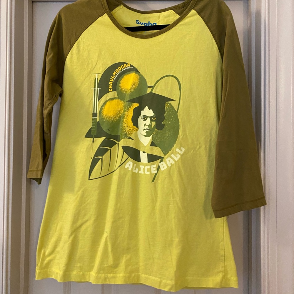 Svaha Women's Long Sleeve Alice Ball Tee - Yellow and Green